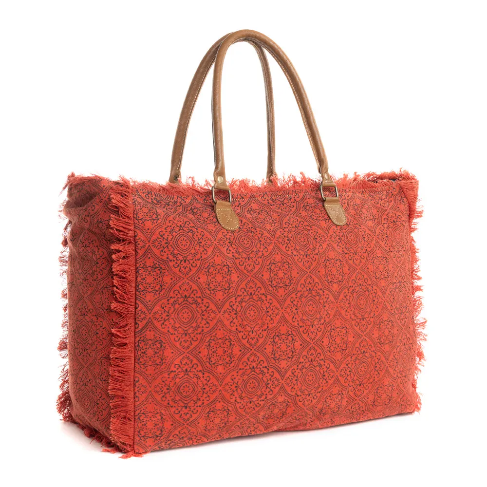 Triple Fork Ranch Weekender Bag in Scarlet